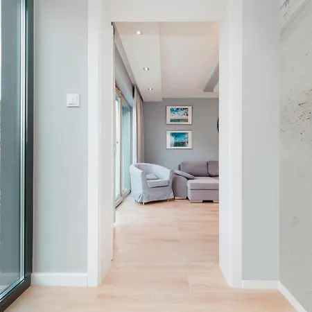 Lux Holiday House Posejdon With Parking By Renters Prestige Kolczewo Exterior photo