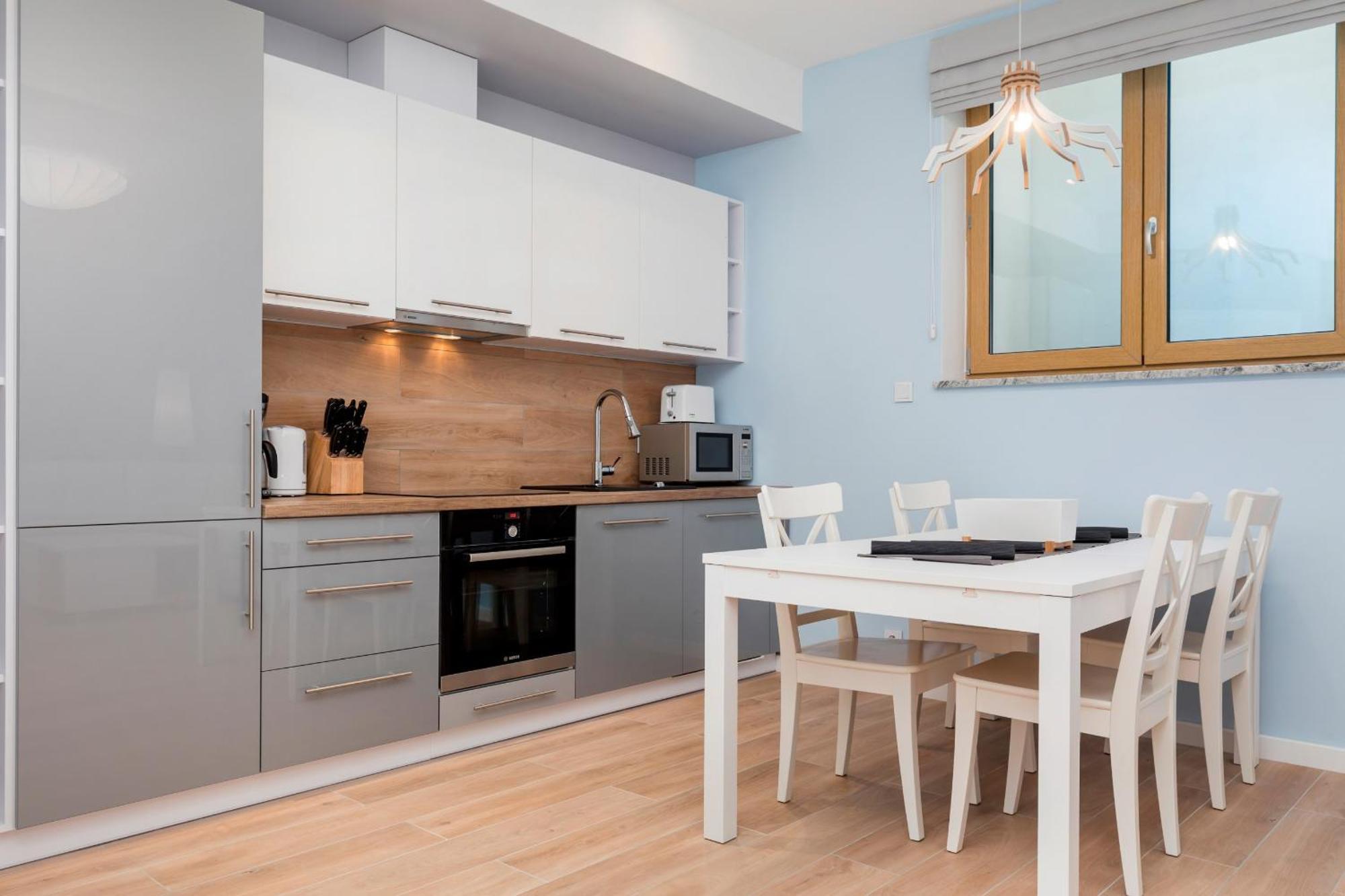 Lux House Posejdon With Parking By Renters Prestige